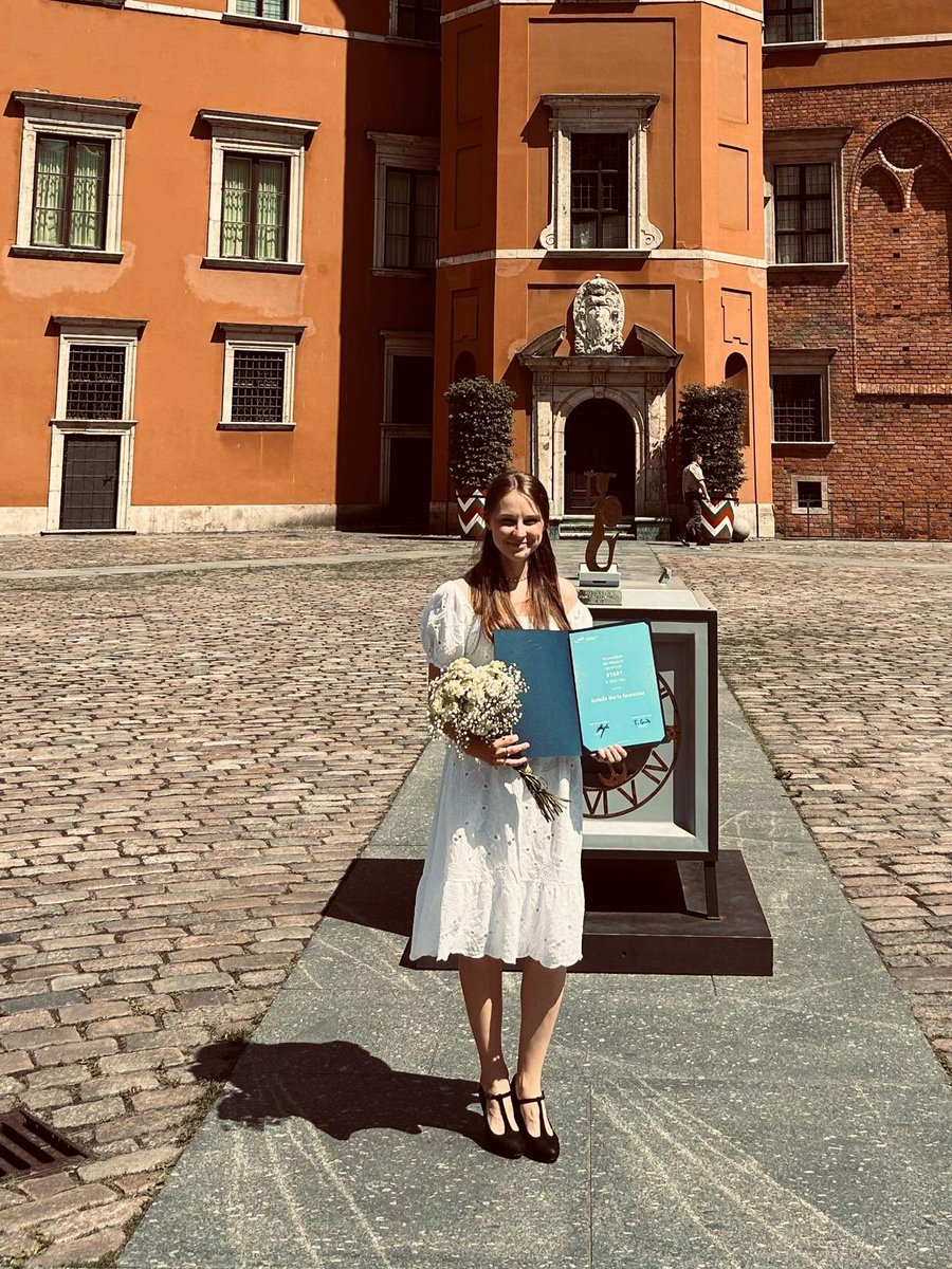 LewandowskiW_Group tweet media