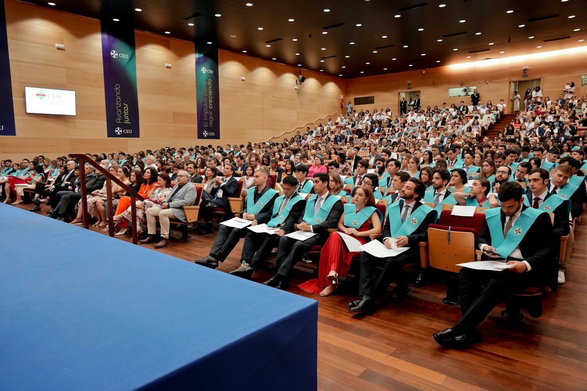 Real Instituto Univ. de Estudios Europeos tweet media