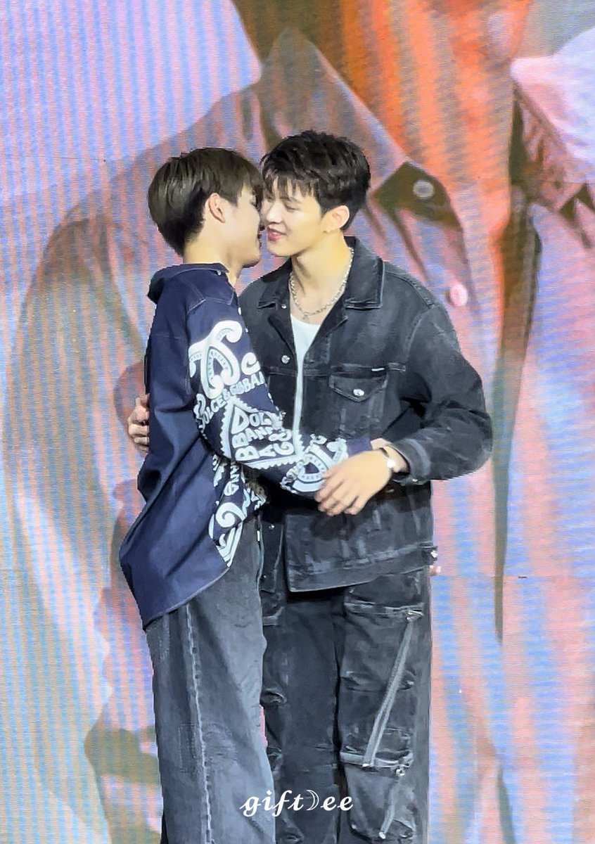 gift__lee's tweet photo. มีนทำดีๆดิ้😭 https://t.co/vcMpVwQ28w