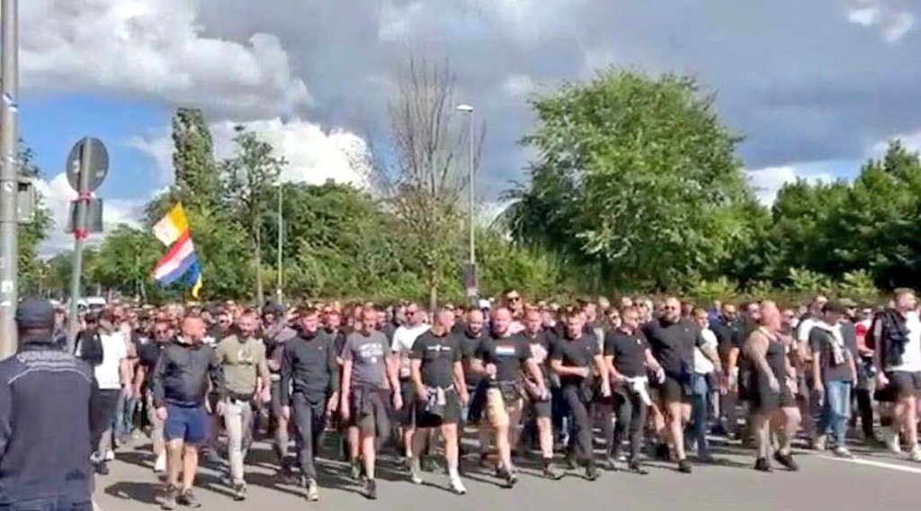 dinamovekronike's tweet photo. U Berlinu na dan utakmice sa Španjolskom, skupa vođe BBB i Torcide. Zajedno za Hrvatsku 💙🇭🇷 https://t.co/zRgz0OAafv
