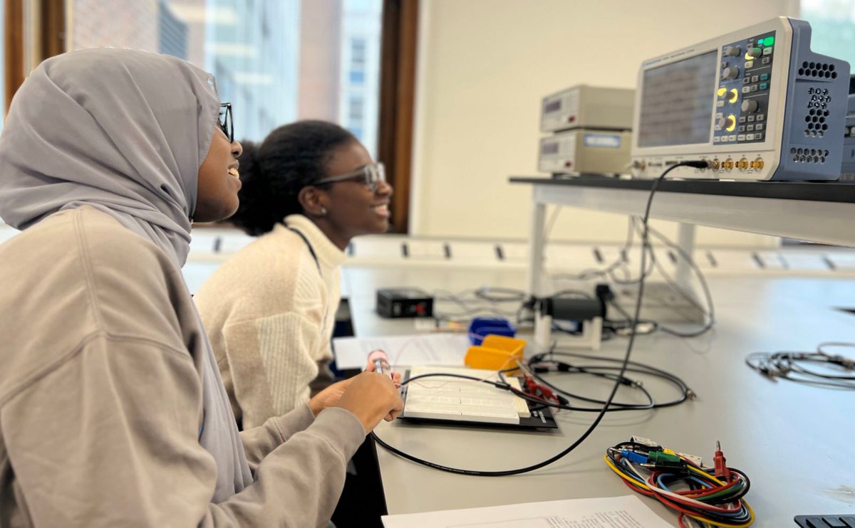 Ogden Trust (@ogdentrust) on Twitter photo Students can apply now for the <a href="/blackettlabfam/">The Blackett Lab Family</a> FREE physics summer experience for Year 11/12 students of Black heritage
🗓️12 Aug (online)
📆19-21 Aug (in person)
👉Lectures by leading researchers
👉Uni admissions advice
👉Networking
#RP2024
loom.ly/O-2lB_Y Students can apply now for the <a href="/blackettlabfam/">The Blackett Lab Family</a> FREE physics summer experience for Year 11/12 students of Black heritage
🗓️12 Aug (online)
📆19-21 Aug (in person)
👉Lectures by leading researchers
👉Uni admissions advice
👉Networking
#RP2024
loom.ly/O-2lB_Y