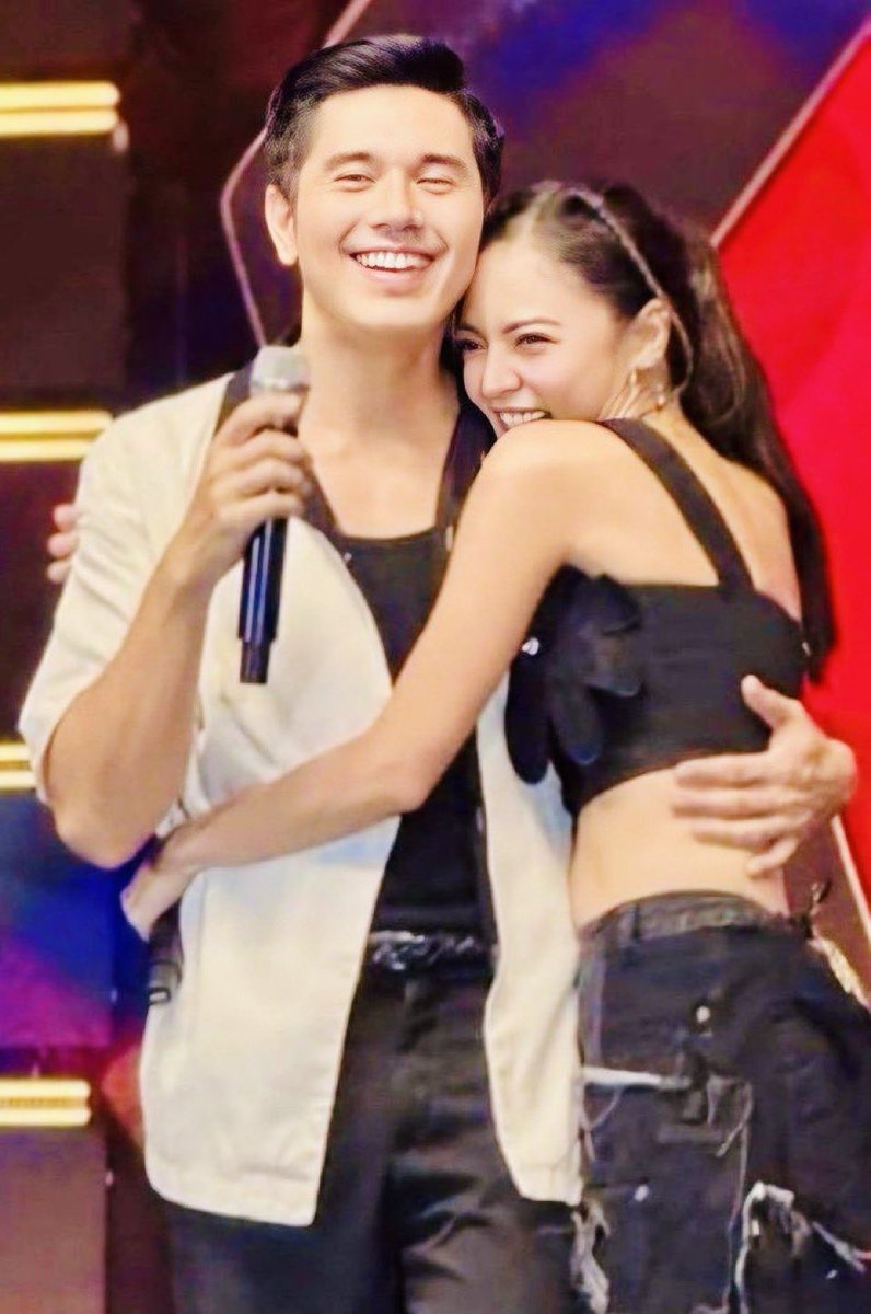 GedzD7011's tweet photo. I love you both like this❤️ Be you, have fun and live to the fullest.   Know you are loved and supported by so many. No worries about judgment and criticism, it makes you stronger and stand tall.💪🏻❤️😍 @prinsesachinita @mepauloavelino 
#kimpau #kimchiu #pauloavelino https://t.co/r2r6B2nIeD