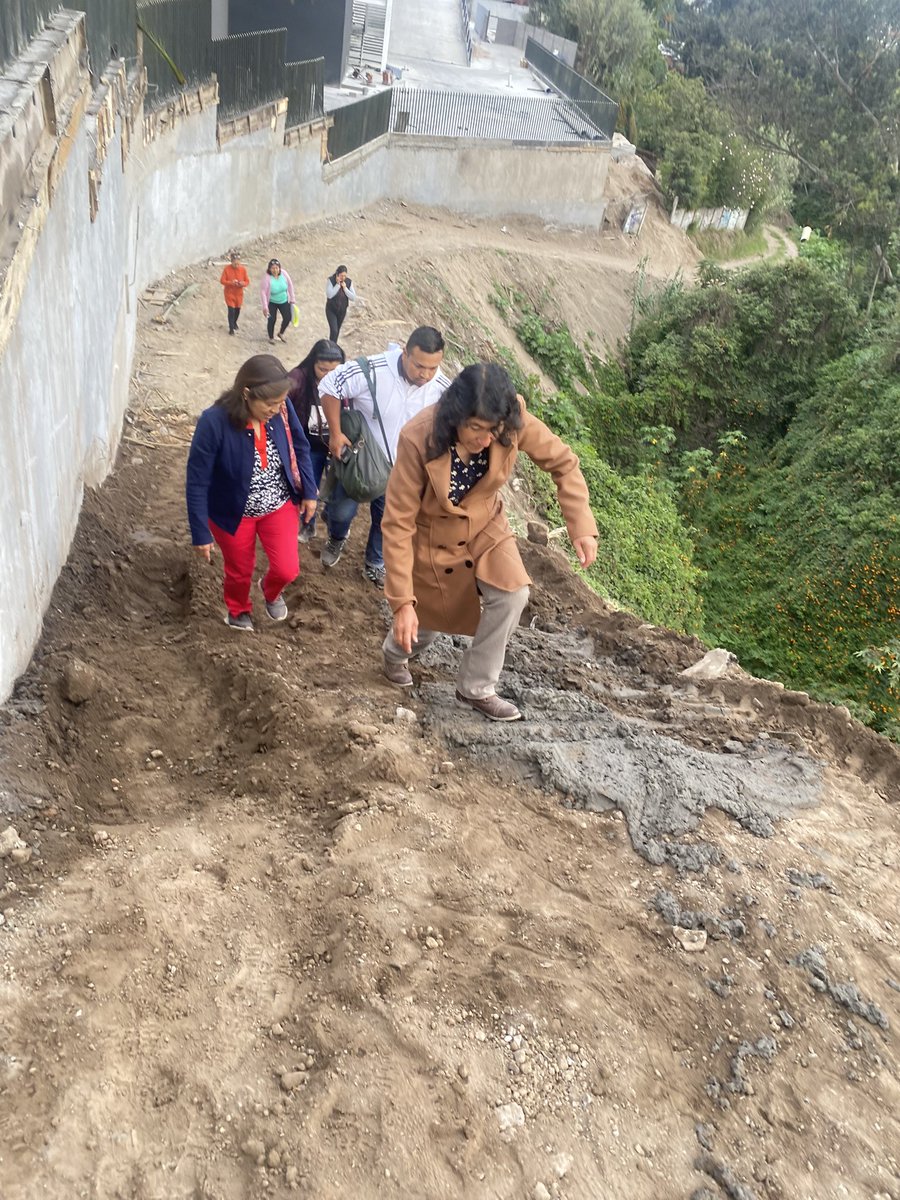 A propósito de sus afirmaciones, en apego a la ley de transparencia para instituciones públicas y nuestro derecho legítimo a la información, comunidad requiere lectura pública de estos informes, hoy <a href="/ambientequito/">Ambiente Quito</a> <a href="/zonaltumbaco/">Zonal Tumbaco</a> <a href="/pabelml/">Pabel Muñoz L.</a> <a href="/IlaloVerde/">Ilalo Verde</a> <a href="/Presidencia_Ec/">Presidencia Ecuador 🇪🇨</a> <a href="/Ambiente_Ec/">ambiente_ec</a>