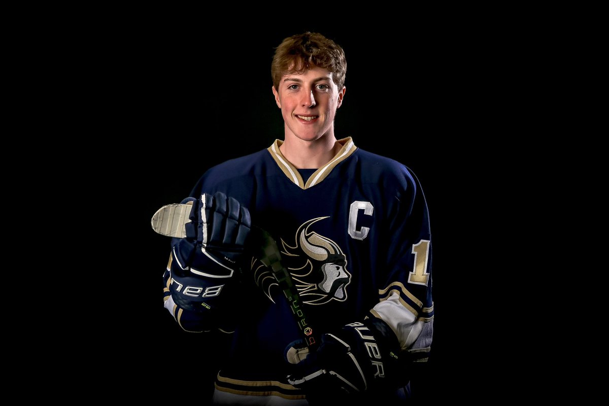 HockeyGonzaga's tweet photo. Our final Graduate of the year is Gabe Power.  Gabe was voted Captain of his team this year an lead the team by example. He buried pucks when we needed goals,killed penalties when we were down.  He was all in, all year. Good Luck at MUN next year! @GonzagaVikings https://t.co/fAnmIb95mn