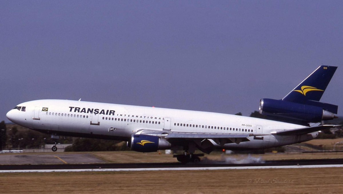 n194at's tweet photo. Transair International 
Douglas DC-10-15 PP-OOO
BRU/EBBR Brussels Airport
Photo credit Paul Sanders | Late 1990s
DC-10-15 Prototype 
#AvGeek #Airline #Aviation #AvGeeks #Douglas #DC10 #Transair  #BRU #Brussels @BrusselsAirport https://t.co/37qHbXzhC6