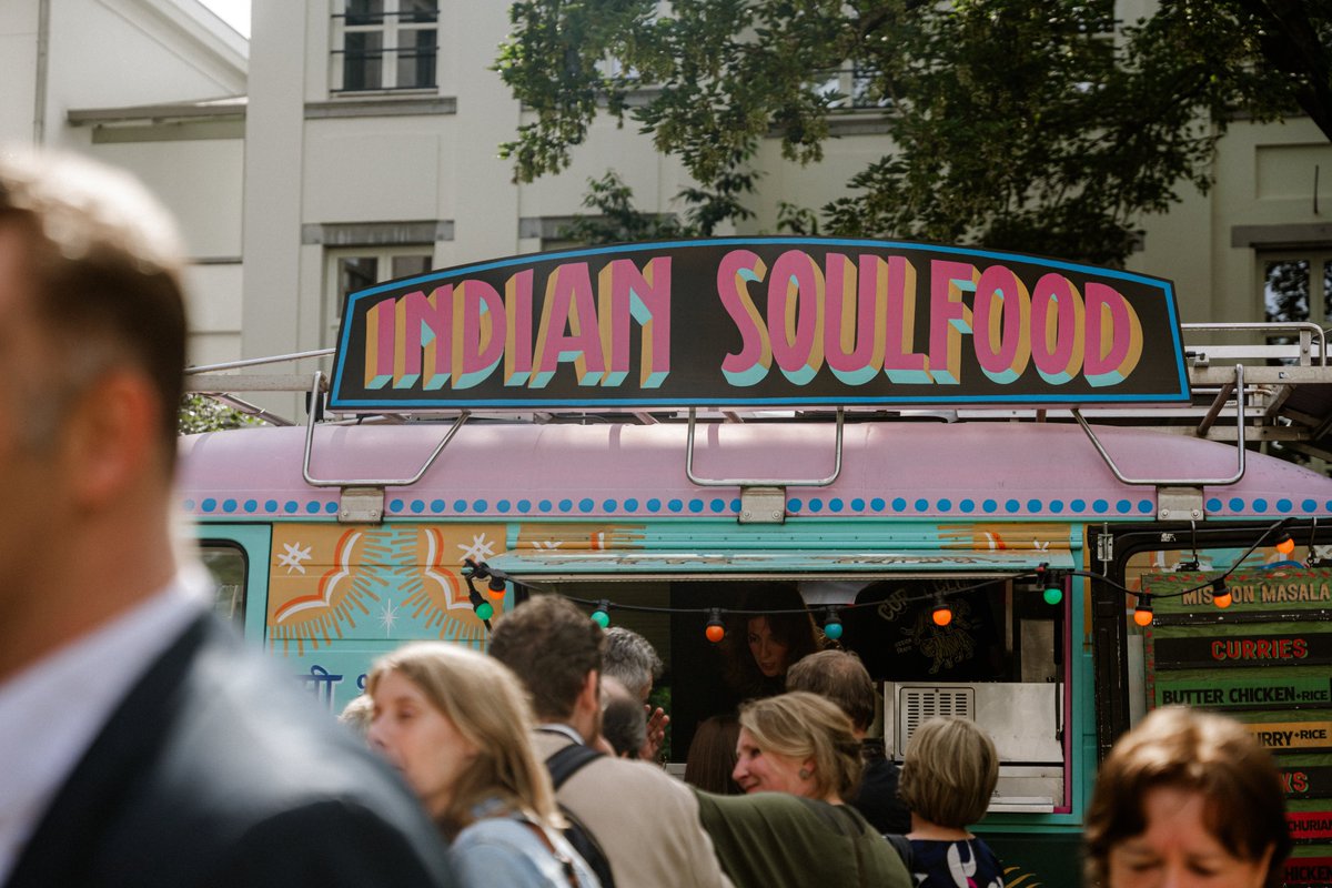 Last Friday, we invited our customers, partners, friends and family to celebrate POM's 10th #anniversary in Antwerp 🎉. And what an unforgettable event it was! Here's to the next decade of growth, innovation, and above all ... peace of mind 💚! #fintechbe