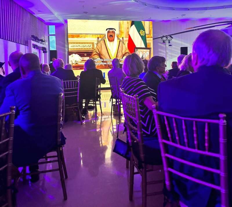 #سمو_الأمير يلقي كلمة مسجلة بافتتاح الجناح الجديد لمكتبة جورج بوش الأب في تكساس

• سموه أكد أهمية الدور الذي تقوم به مؤسسة «جورج بوش» في تعزيز القيم النبيلة والسامية