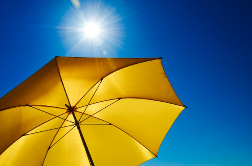 catherinekitts's tweet photo. ☀️We’re in for a multi-day extreme heat event #ottcity🌡️

👉Please use @OttawaHealth resources to #BeatTheHeat https://t.co/4RP2vUyp0N 

💧Places to cool off in Ottawa: https://t.co/2wA1Xtzxw0 

Les maladies et les décès liés à la chaleur sont évitables https://t.co/HEr5nZxSWY https://t.co/5lKetgbsAm