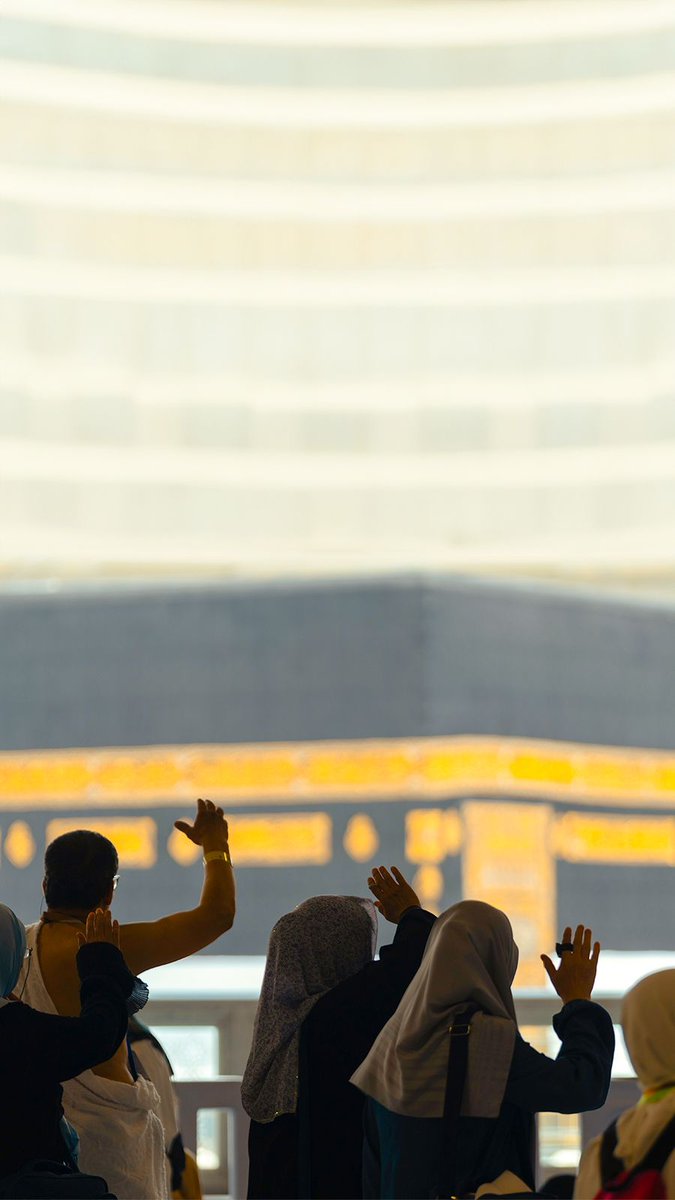 Amazing Home Screen Background &amp; Screen Saver Images For Mobile Phones 

Continue to follow the quoted thread below to find more images