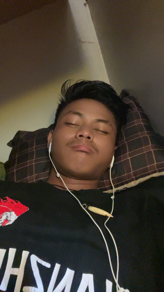crocuddle_'s tweet photo. Emang boleh? 🙂‍↕️ https://t.co/OjyuTNse98