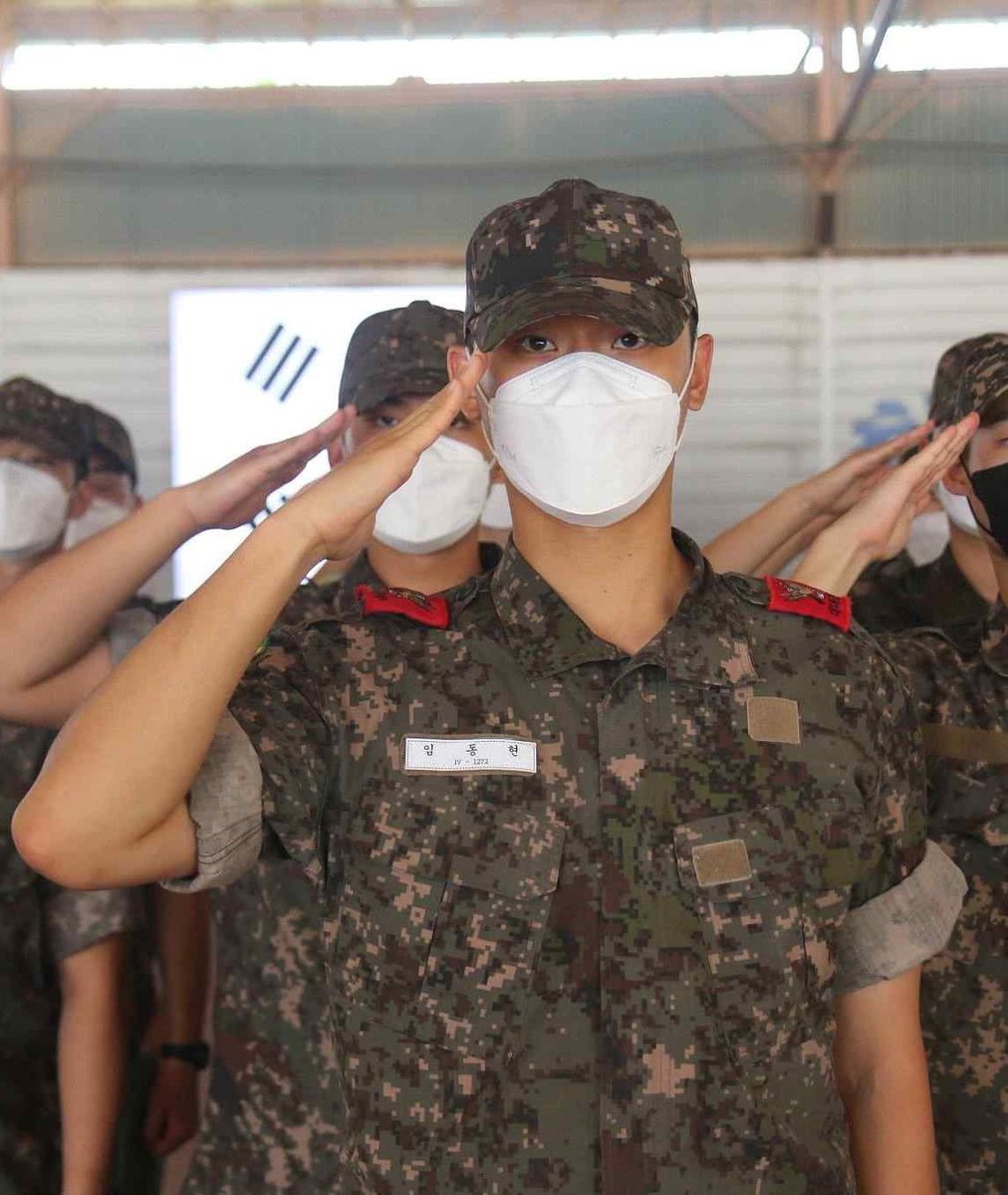kpopstat's tweet photo. Actor #LeeDoHyun will participate in KBS1 Documentary Program "#GoodbyePhantom"
He will be narrator for the documentary about the retirement story of pilot Phantom F4-E after protecting the sky of Republic of Korea for 55 years. Broadcast June 20, 10PM KST
#LeeDoHyun #이도현 https://t.co/xbgFGGvkGV