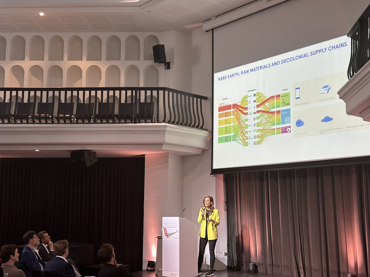 Weizenbaum-Institut (@jwi_berlin) on Twitter photo "In the age of polycrisis, it is more important than ever for us as a collective to give a direction of where we are going." In her #WIConf24 keynote, <a href="/francesca_bria/">Francesca Bria (@francescabria.bsky.social)</a> talks about the major technological trends in front of us, with major geopolitical implications. "In the age of polycrisis, it is more important than ever for us as a collective to give a direction of where we are going." In her #WIConf24 keynote, <a href="/francesca_bria/">Francesca Bria (@francescabria.bsky.social)</a> talks about the major technological trends in front of us, with major geopolitical implications.