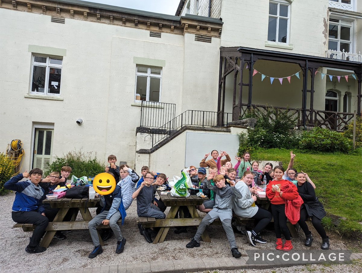 Team residential have arrived safe and well! We've had a tour, settled in and now it's time for lunch 😋