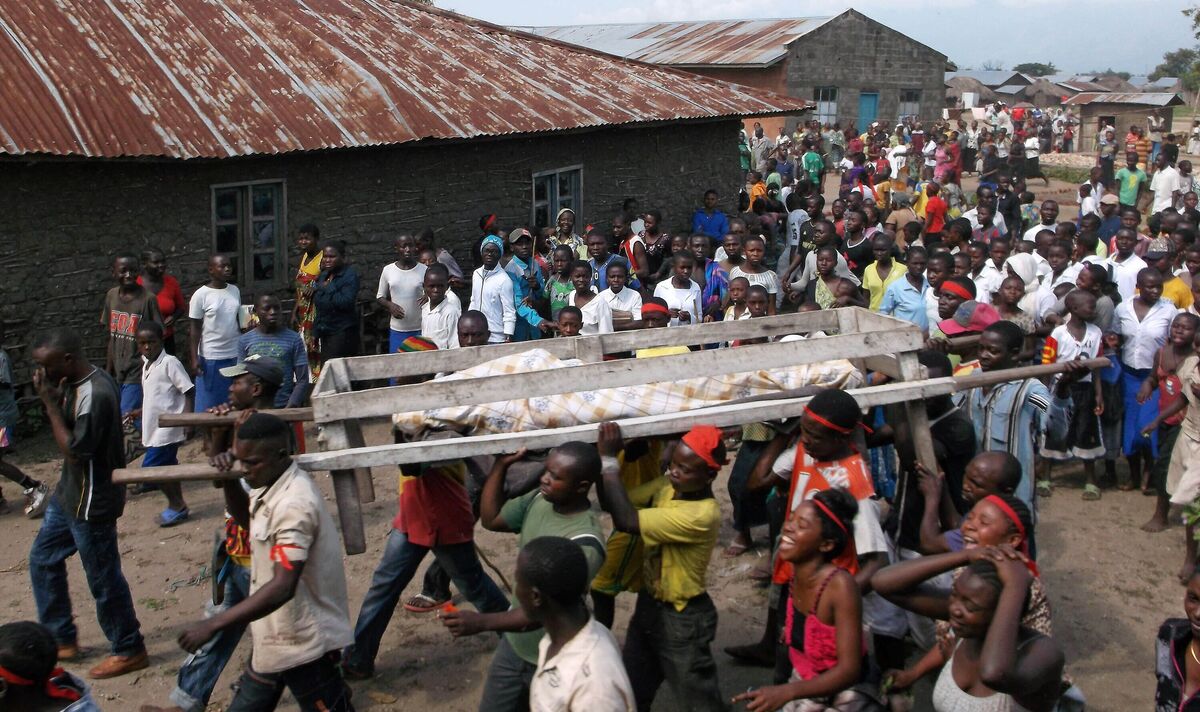 ChristianEmerg1's tweet photo. Democratic Republic of Congo (DRC): Islamists have reportedly murdered more than 80 Christians between June 4–8 in villages across the North Kivu province. Homes were torched and many are missing. These Christian communities need urgent prayer covering and assistance.