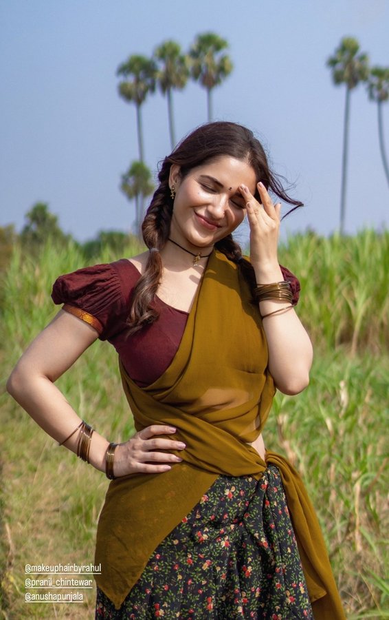 GQRfWFwXIAAuCgR?format=jpg&name=900x900