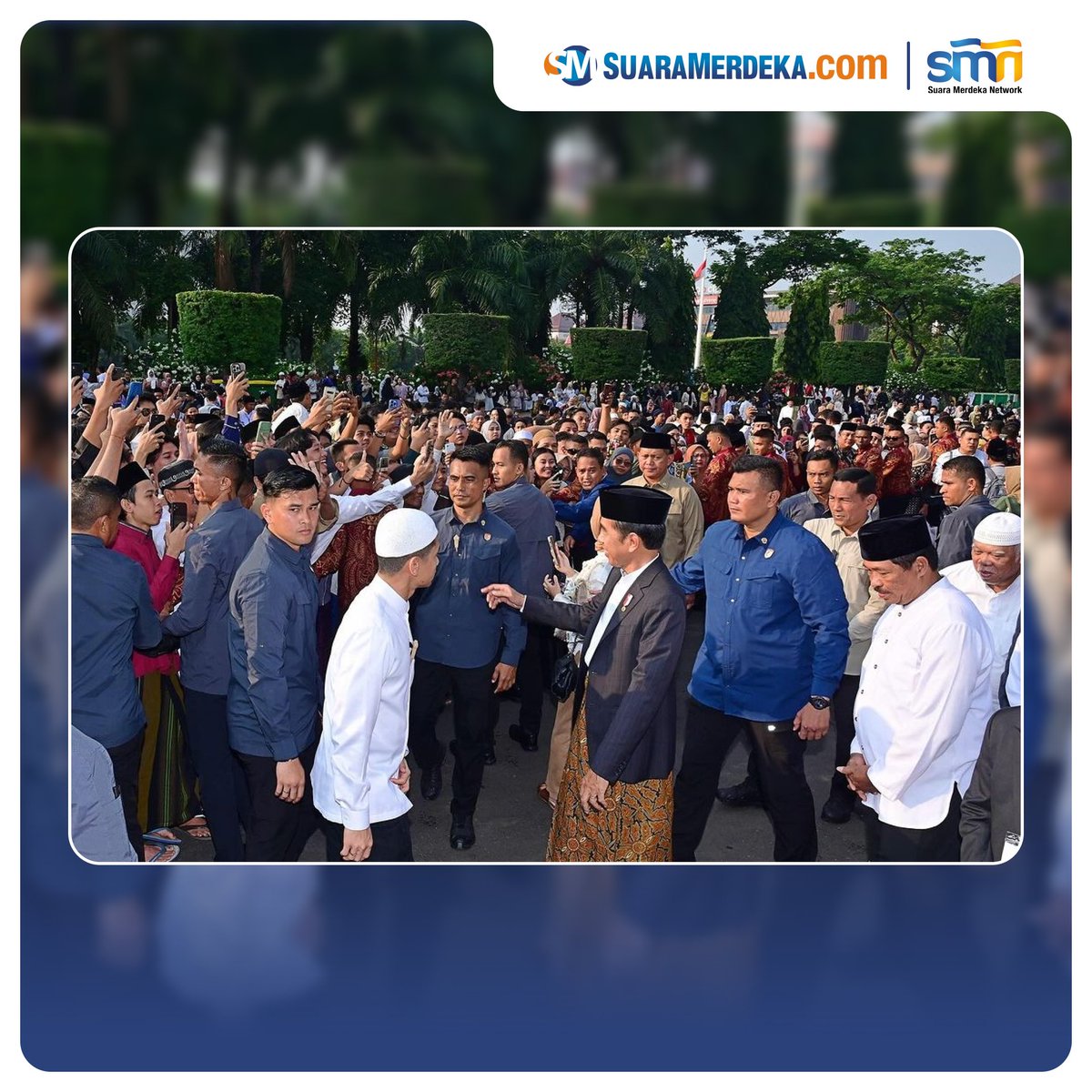 suaramerdeka's tweet photo. Presiden Jokowi melakukan solat Idul Adha di Simpang Lima Semarang, Senin, 17 Juni 2024.

https://t.co/3Wj2Wrrlb2

#suaramerdeka #suaramerdekacom #promedia #presidenjokowi #jokowi #solatiduladha #simpanglima #semarang #simpanglimasemarang https://t.co/bRiwCkmLhm