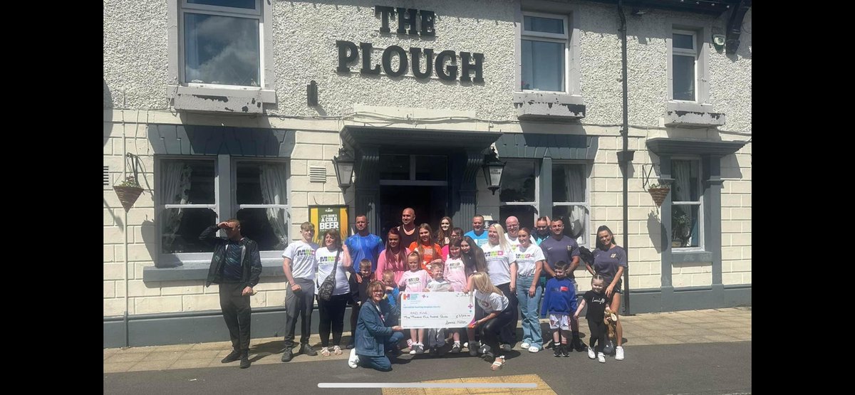 Lancashire Teaching Hospitals Charity (@lanchospcharity) on Twitter photo A BIG thank you to Leanne Hilton, family and friends who have raised an incredible £3,500 for the MND Fund at <a href="/LancsHospitals/">Chorley & Royal Preston</a>, in memory of Leanne’s husband who sadly passed away last year 🧡 🏥 🕊️
Thank you so much to all involved for this wonderful support 🥰 <a href="/PrestonMnd/">Preston MND Centre</a> A BIG thank you to Leanne Hilton, family and friends who have raised an incredible £3,500 for the MND Fund at <a href="/LancsHospitals/">Chorley & Royal Preston</a>, in memory of Leanne’s husband who sadly passed away last year 🧡 🏥 🕊️
Thank you so much to all involved for this wonderful support 🥰 <a href="/PrestonMnd/">Preston MND Centre</a>