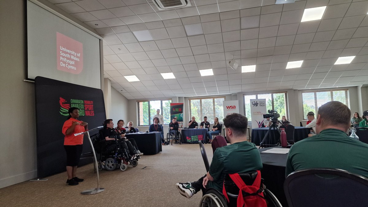 Darren Carew (@actifpathwaysdc) on Twitter photo Brilliant to be at today's <a href="/dsw_news/">Disability Sport Wales</a> Disabled Young Leaders in Sport - Inspiring Connections event in Cardiff 😊
Awesome to attend with a group of community coaches from across Wales who are true role models for people with disabilities looking to be involved in rugby 💪🏽 Brilliant to be at today's <a href="/dsw_news/">Disability Sport Wales</a> Disabled Young Leaders in Sport - Inspiring Connections event in Cardiff 😊
Awesome to attend with a group of community coaches from across Wales who are true role models for people with disabilities looking to be involved in rugby 💪🏽