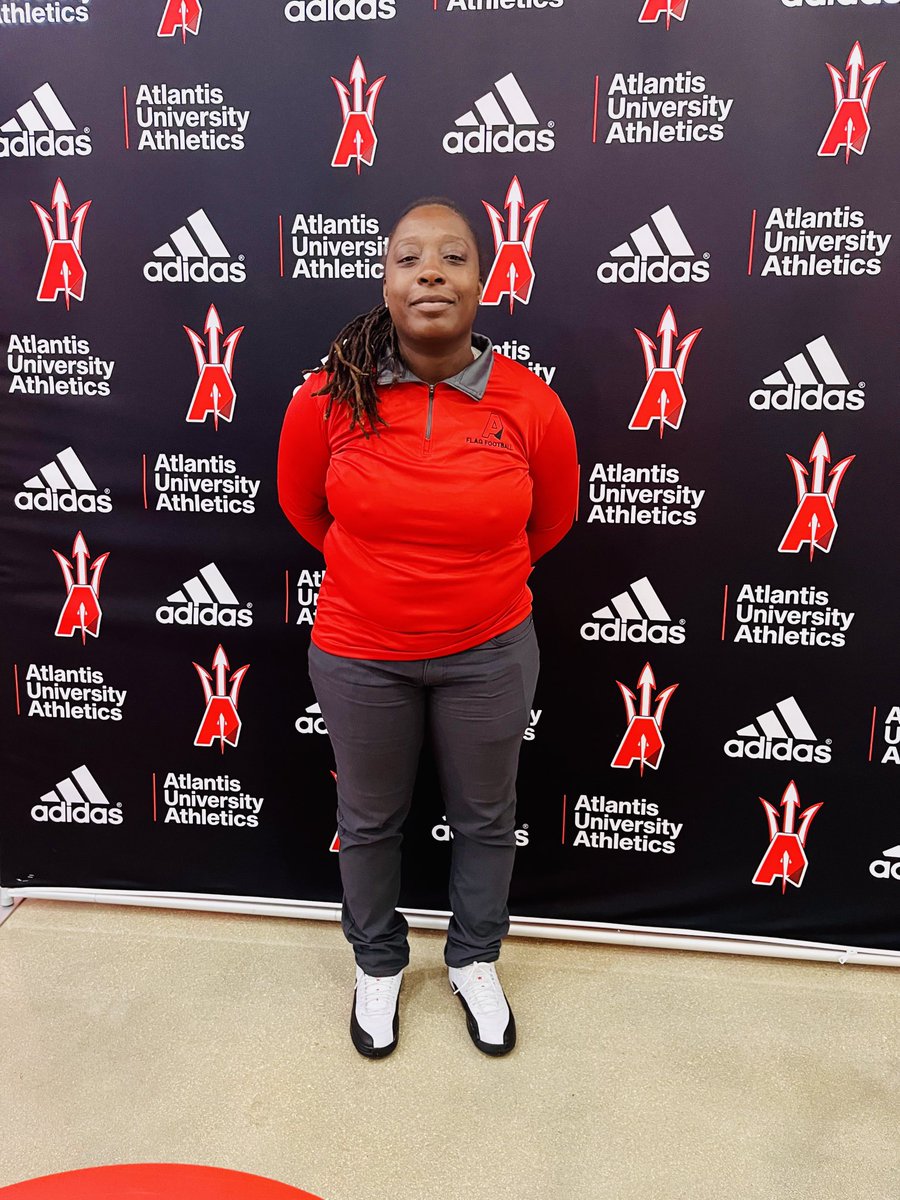 Atlantis welcomes its newest addition for its Flag program. Welcome to the City! AUstrong