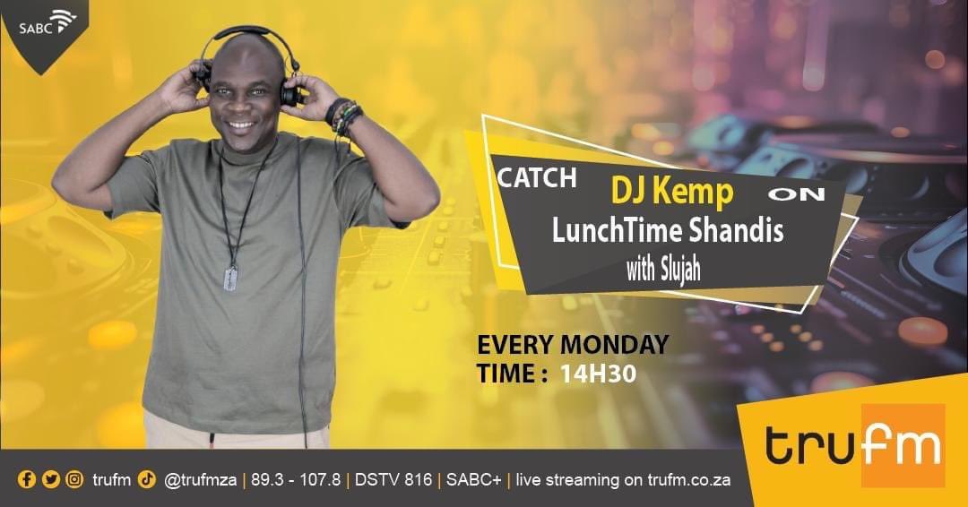trufm's tweet photo. #KwaitoMix by Luzuko Kemp Qoba
#LunchTimeShandis #ItsToooMuuuuch π₯π₯π₯ https://t.co/A76WxQCjFy