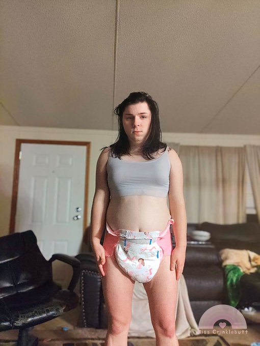 Hey friends! Just stumbled upon some old photos of myself before I discovered JFF in Rearz Princess pink<a href="/tag/transgender"class="tags"><span>#transgender</span></a><a href="/tag/jff"class="tags"><span>#jff</span></a><a href="/tag/transwoman"class="tags"><span>#transwoman</span></a><a href="/tag/transpositivity"class="tags"><span>#transpositivity</span></a>