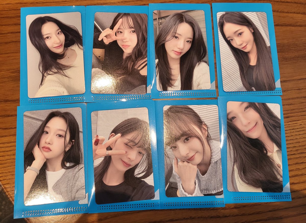 간단한 위버스콘 3줄 후기

프로미스나인 종신해야지...
플레이브 ㄷㄷㄷㄷ
포카 드래곤볼 도와준 플로버들 고맙습니다

#위버스콘 #위버스콘페스티벌 #WEVERSECON #WEVERSECONFESTIVAL #프로미스나인 #fromis_9