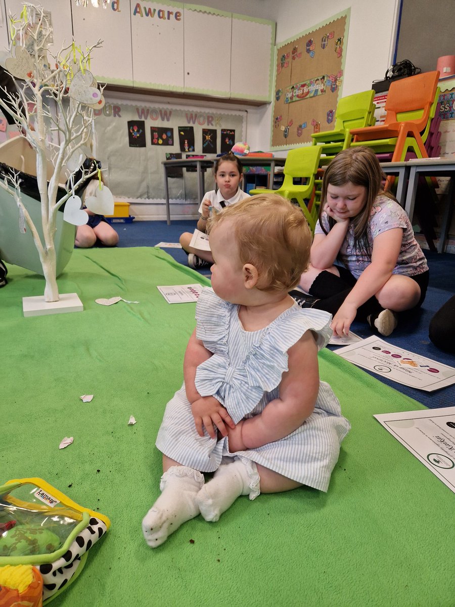 P4M held a baby celebration to thank Jess &amp; baby Orla for being Roots Of Empathy family over the past year. The children made beautiful wishes for Orla such as "I wish you are always loved",
gave her a gift and had some cake! 🌳🥰
#Empathy 
<a href="/NewtonPrim/">Newton primary</a> 
<a href="/CLD_SAC/">Thriving Communities - CLD South Ayrshire</a> 
<a href="/RootsofEmpathy/">Roots of Empathy</a>