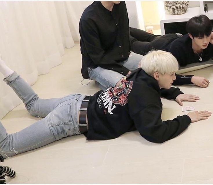 yooncatfiles's tweet photo. sploot https://t.co/m5xjcNd1RO