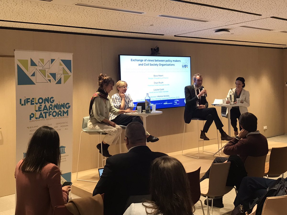 lllplatform's tweet photo. The next panel is all about the Belgian context & will address "Similarities & synergies in the Flemish, French & German speaking communities of Belgium: the role of education stakeholders & civil society
#LLLPDays #LLLAB 🧪 https://t.co/rOFD9IKfOq