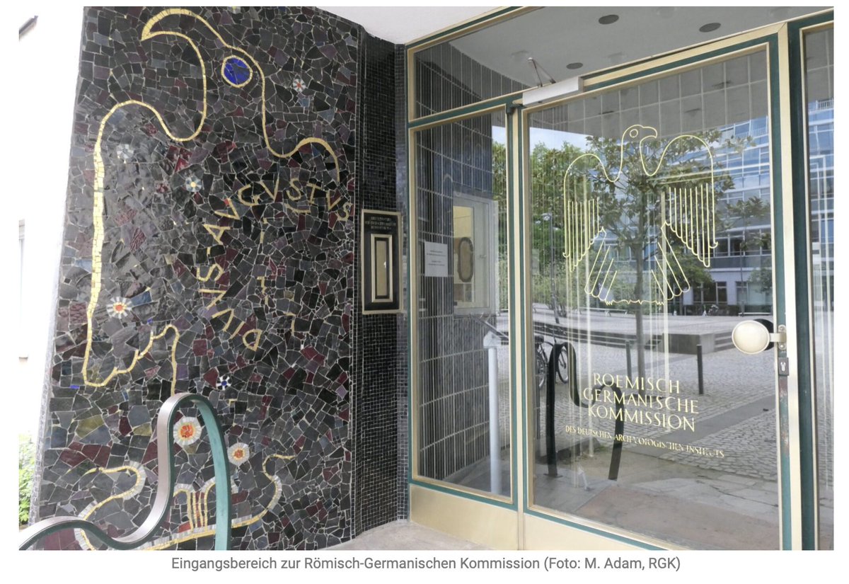 dai_weltweit's tweet photo. #MosaicMonday: Seit 1956 begrüßen wilde Tiere und ein römischer Kaiser die Besucherinnen und Besucher unserer #RGK_DAI in Frankfurt/Main.
In einem aktuellen Blogbeitrag stellt Susanne Grunwald "Das #Bildprogramm eines Dienstgebäudes" vor:
https://t.co/LDitGFiqr2 https://t.co/AQmnnVZmb0