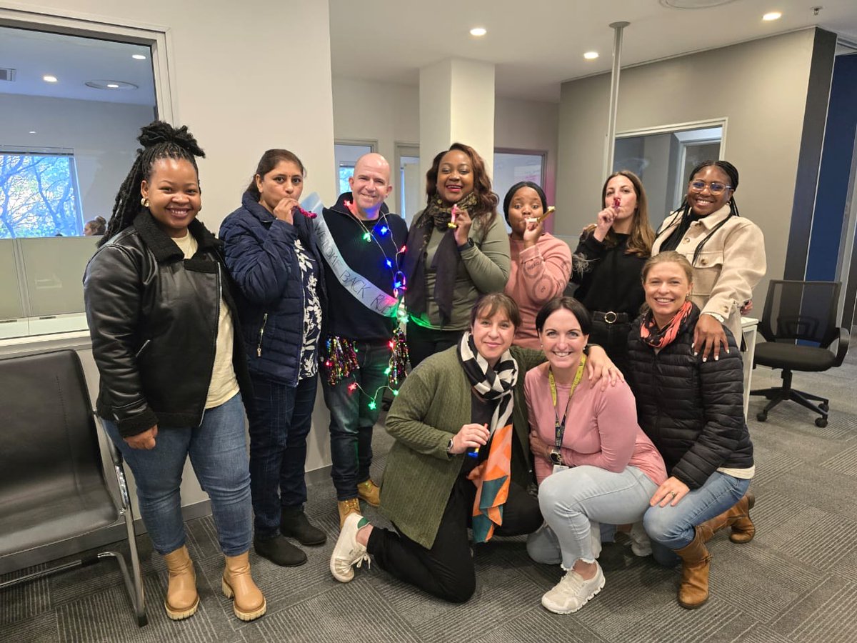 Guess who's back in town? 

Our CEO, Rob Mailich, and some REDi team members were in the office this past Friday! Welcome back Rob, and enjoy your few weeks on SA soil.

#CEOIncoming #SAAdventures #Team #REDiHolbourne #REDiRecruitment #HolbourneAdvisory #RHG #GlobalFootprint