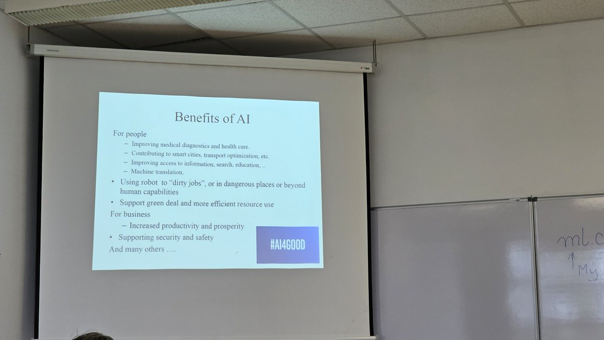 Continuamos con el evento #AERFAI en <a href="/CongresoCedi/">Congreso CEDI</a> 
En este caso, el Prof. Jerzy Stefanowski nos habla sobre Trustworthy AI.