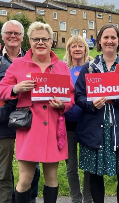 daveatherton's tweet photo. Vote Labour!! https://t.co/4mol3hnqYj