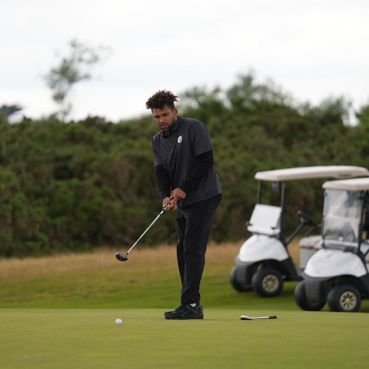 <a href="/ConnorHeyward1/">Connor Heyward</a> had his game dialled in this morning at the incredible <a href="/JamesonGolfLink/">Jameson Golf Links</a> in Portmarnock ⛳
 
#SteelersIreland
#HereWeGo