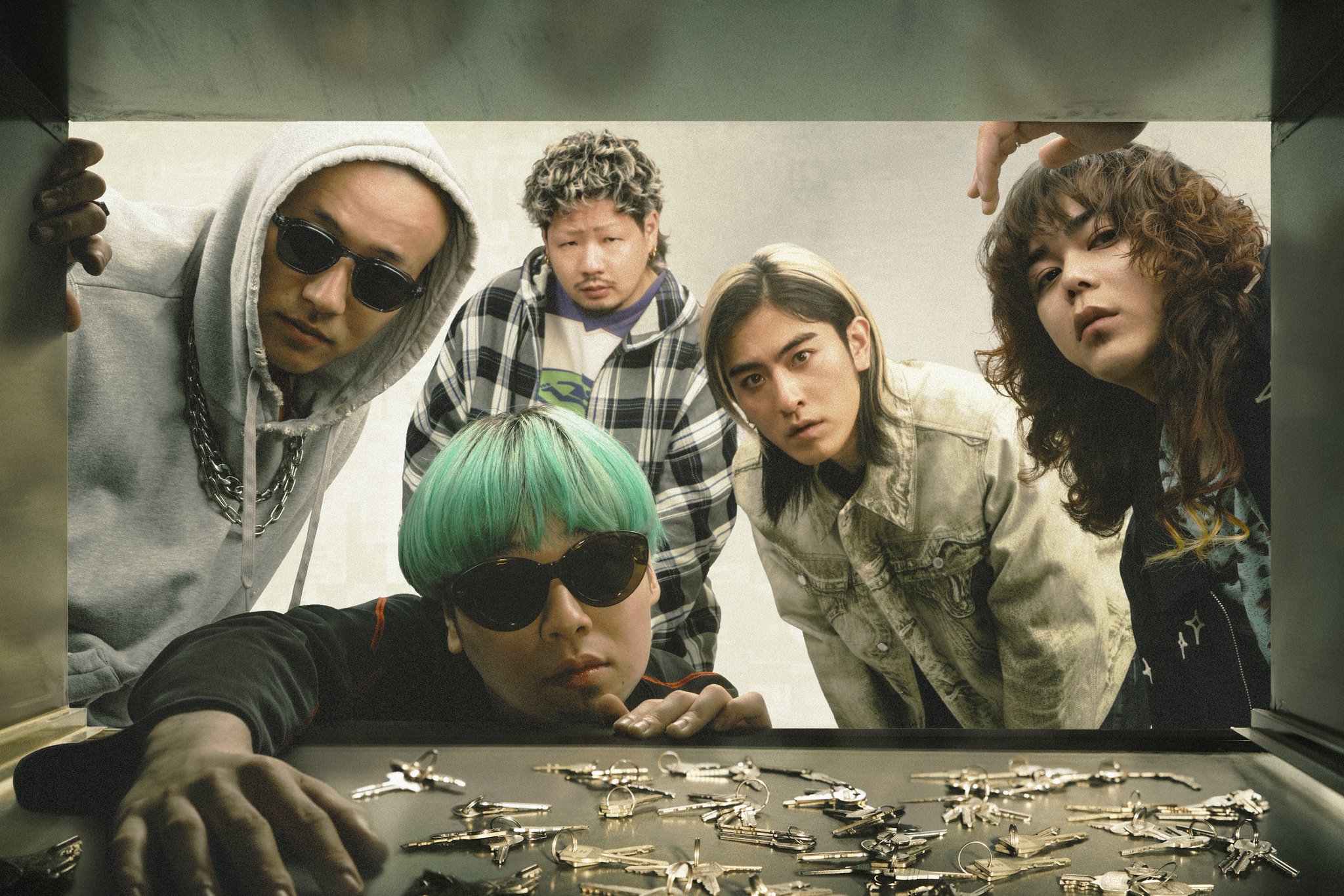 kroi unspoiledタワレコ渋谷ガチャ景品マフラータオル