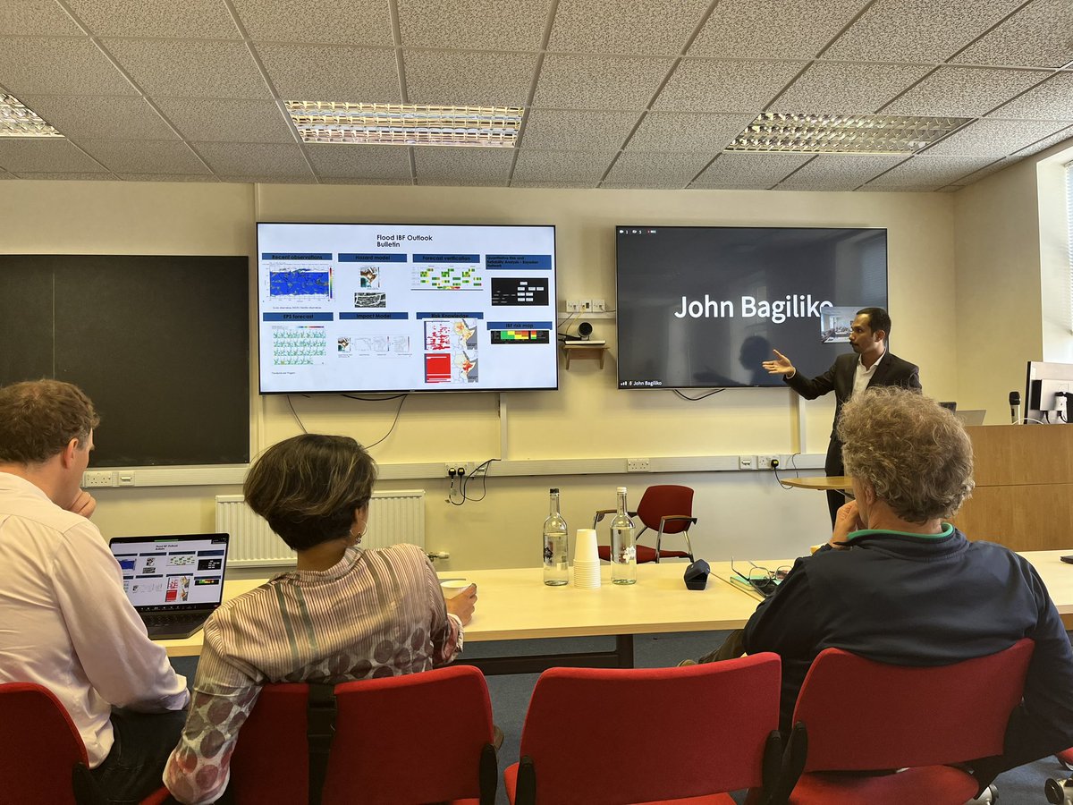 Fantastic workshop on anticipatory action and early warning for extreme weather events in Africa at <a href="/UniofOxford/">University of Oxford</a>. Great to connect with old friends from <a href="/MeteoKenya/">Kenya Met Department 🇰🇪</a>, @icpac_igad and <a href="/ECMWF/">ECMWF</a>