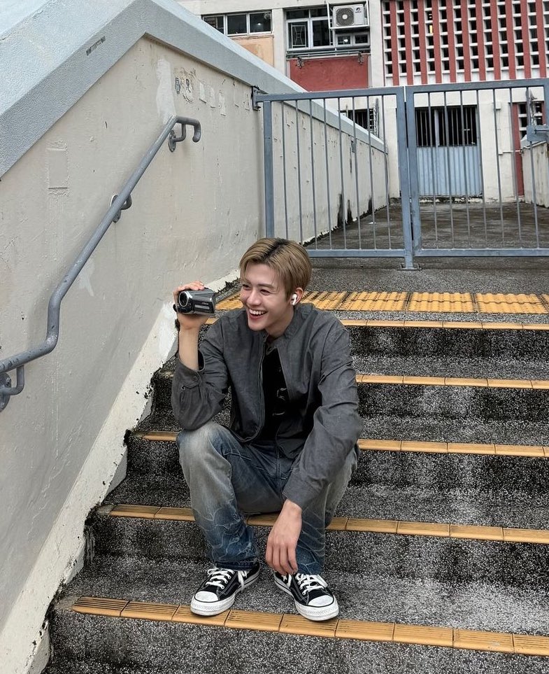 iprayncrybutdry's tweet photo. สเปคไม่สูงมากหรอก เราชอบผู้ชายติดดิน แบบนี้ https://t.co/7SHum53jKv