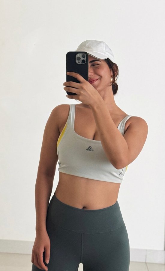 GQRtOIjW8AAfADL?format=jpg&name=900x900