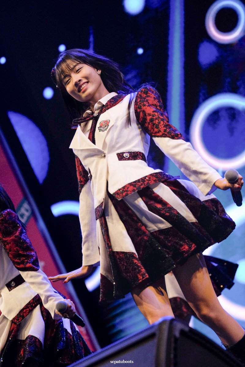 JKT48 @ Indonesia Anime Con 2024

Embracing her energy, and then spreading it unconsciously. <a href="/A_MutheJKT48/">Mutiara Azzahra</a> 

#SewingADream