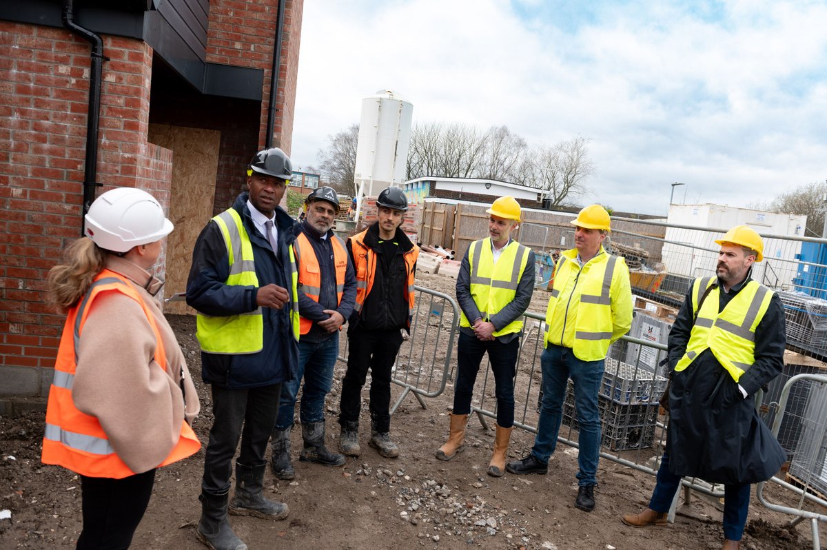 PFH_Hull's tweet image. Padstow Close is our latest £3.96m development supported by @HomesEngland &amp;amp; project managed by @UnityHomes. A recent inspection from the #ConsiderateConstructorsScheme awarded the site an overall score of 37 out of 45, recognising it as very good. tinyurl.com/42h42aj9