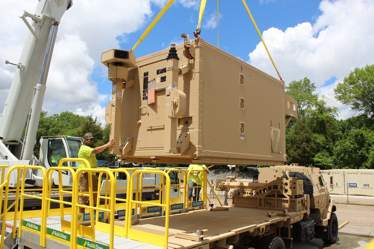 NGCNews's tweet photo. We delivered the first full set of equipment on #IBCS, of which the @USArmy has awarded full rate production. The set allows the @USArmy to deploy IBCS’ ready-now command and control system that powers unprecedented multi-domain integration. https://t.co/DnUZaZaV0X https://t.co/zvkpKPnBH5
