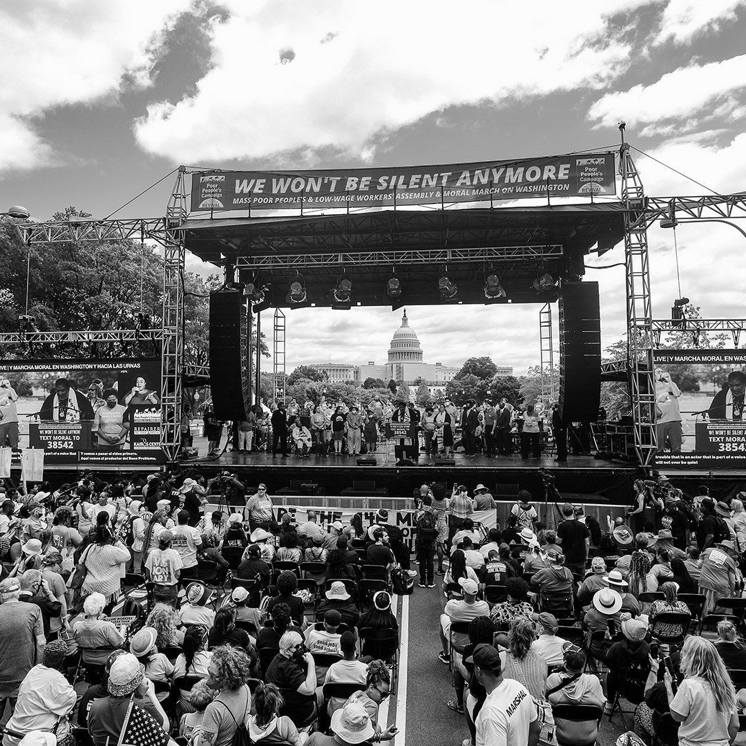 “Your participation in the #MoralMarchOnWashington is vital, because you bring a unique &amp; powerful perspective to the fight for justice.”

Read more: jlusa.org/2024/06/17/emi…

#PoorPeoplesCampaign <a href="/UniteThePoor/">Poor People's Campaign</a> <a href="/RevDrBarber/">Rev. Dr. William J. Barber II</a> @liztheo <a href="/BRepairers/">Repairers of the Breach</a> @KairosCenterNYC / Photo <a href="/StevePavey/">Steve Pavey</a>