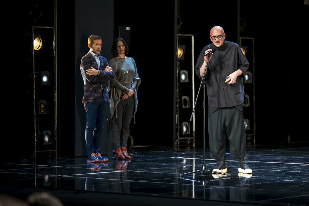 🏆🏆🏆 𝐕𝐞𝐥𝐢𝐤𝐨 𝐧𝐚𝐠𝐫𝐚𝐝𝐨 𝐅𝐞𝐬𝐭𝐢𝐯𝐚𝐥𝐚 𝐁𝐨𝐫𝐬̌𝐭𝐧𝐢𝐤𝐨𝐯𝐨 𝐬𝐫𝐞𝐜̌𝐚𝐧𝐣𝐞 𝐳𝐚 𝐧𝐚𝐣𝐛𝐨𝐥𝐣𝐬̌𝐨 𝐮𝐩𝐫𝐢𝐳𝐨𝐫𝐢𝐭𝐞𝐯 je prejela predstava 𝐴𝑛𝑔𝑒𝑙𝑖 𝑣 𝐴𝑚𝑒𝑟𝑖𝑘𝑖
rb.gy/yb5x5g