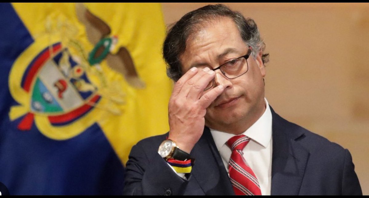 Jhonffonseca's tweet photo. URGENTE🇨🇴: Usted votaría a favor de un JUICIO POLÍTICO que llevar a Gustavo Petro a la destitución Presidencial 👇🏼? https://t.co/3eh1Z6Dfqd