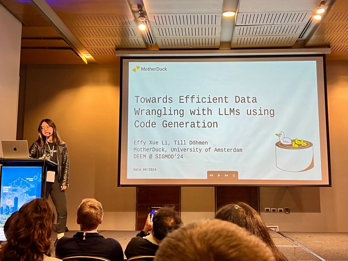 The MotherDuck team was at ACM SIGMOD Conference recently, presenting our paper "Towards Efficient Data Wrangling with LLMs using Code Generation" by Effy Li and Till Döhmen
You can read about the paper 👇 📰
dl.acm.org/doi/10.1145/36…