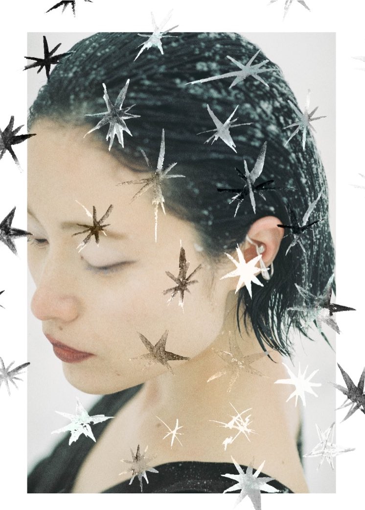 「 星降り 」

model @sakurayokose_ 
photo <a href="/___a310___/">aika</a> 
on illust <a href="/melonsoda_blue/">aofuji sui</a>