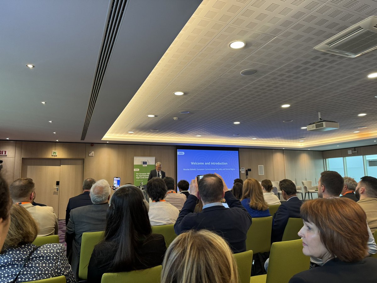 We are participating in the 
European Alliance for Apprenticeships (EAfA) 2024 High-Level Event in Brussels. We have received the official certificate of new membership of the Alliance
You can follow the event live:
eafa2024hle.eu/streaming/live/
#ApprenEU #EURYO