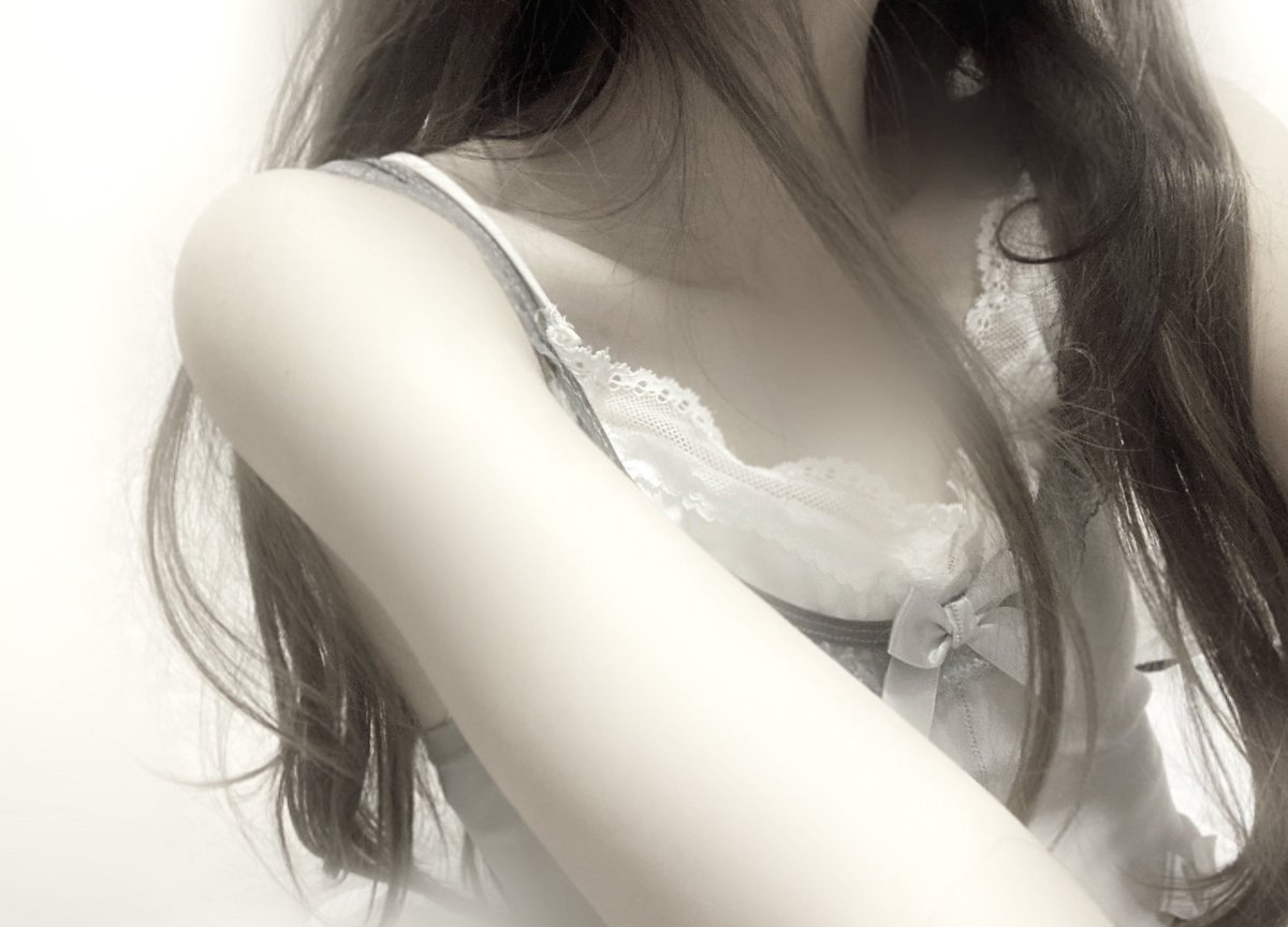 明日草津で会える人居たらDM待ってます✌️（大人ありで。）