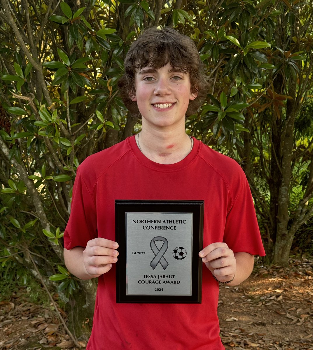 WFCougarSoccer's tweet photo. Congratulations to Jack Palmer who received the NAC VI Tessa Jabaut Courage Award this year! We are so glad you are well on your way back to good health and doing amazing things! We missed that big smile!
#Courage #CourageToFight #PlayFor00 #TessaJabautAward
#WFHSSoccer https://t.co/Y1GfbjfzCe