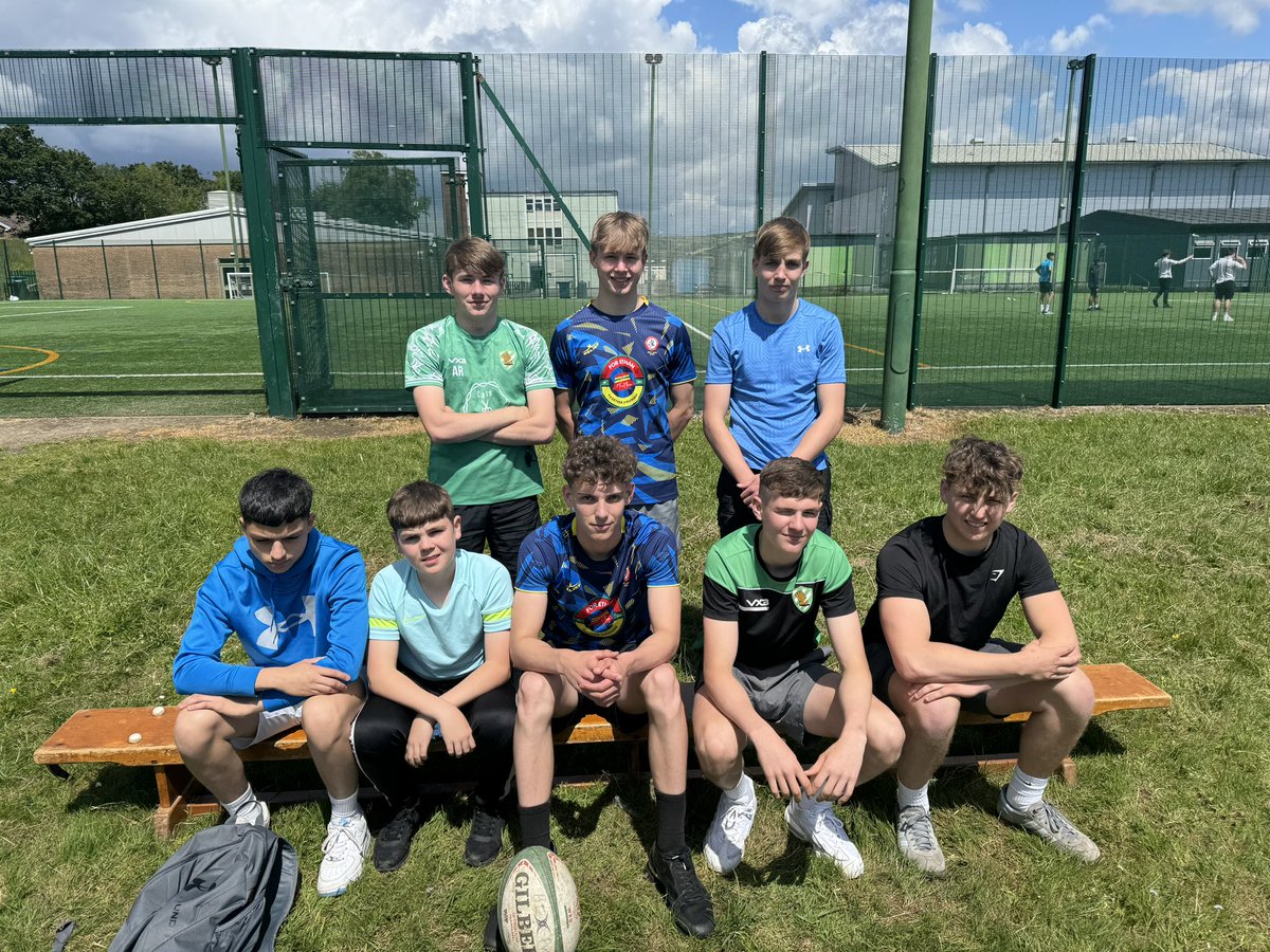 OHughesRugby's tweet photo. Fantastic day today @PE_stcenydd for our primary school rugby transition festival. 

skills carousel X afternoon games delivered and officiated by our incredible rugby leaders 🙌

65+ pupils enjoying rugby in the sun ✅
12 Rugby leaders deployed ✅
4 Level 1 referees deployed ✅ https://t.co/APnpx6Br8o